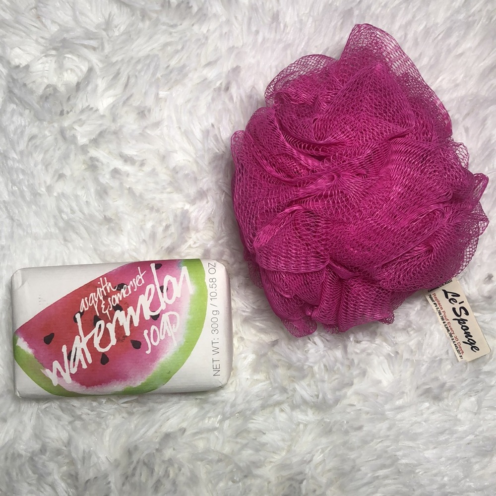 Soap 🍉 Asquith & Somerset Watermelon Soap 🧼 & Le’ Sponge 🩷 Pink 💕 Sponge NWT
